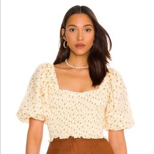 Robina Top in Rowena Floral Apricot